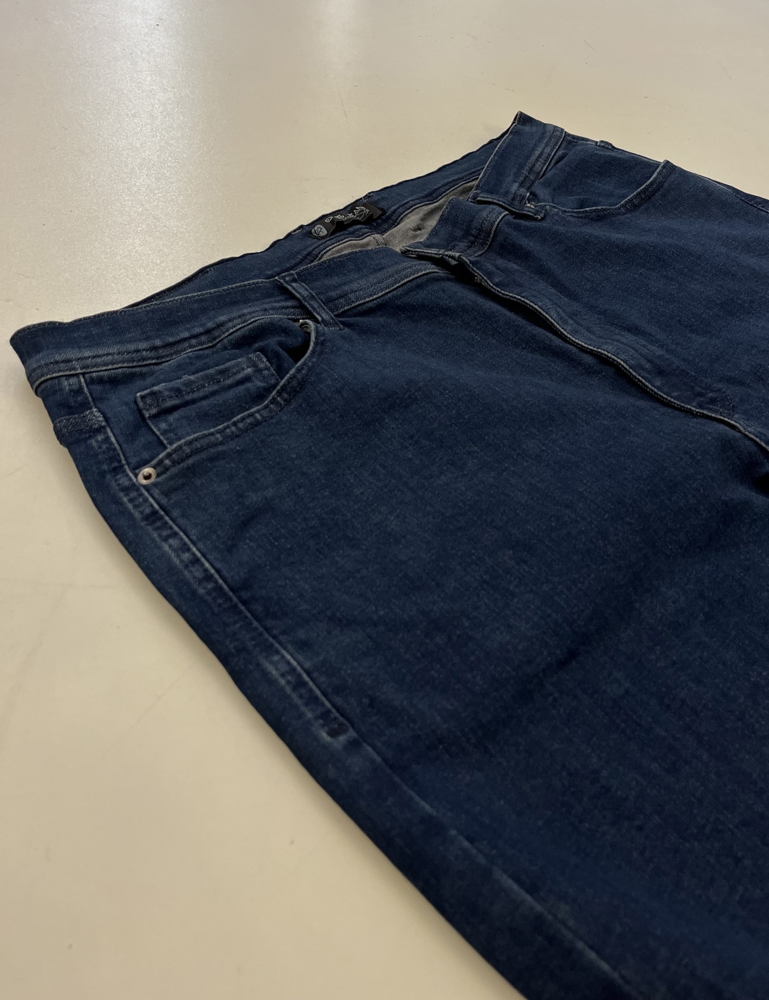 Ανδρικό μπλε τζιν ελαστικό σε ίσια γραμμή με φερμουάρ Plus Size EP69307 φωτογραφία